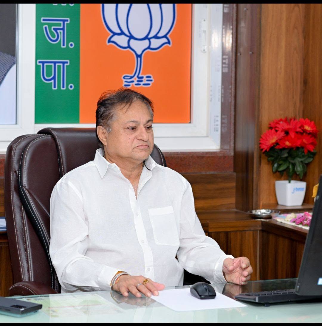Shri Gopi Aswani