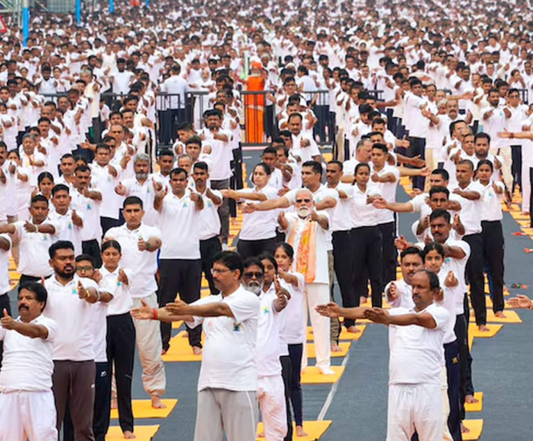 12th International Day of Yoga: Glimpses from Kolkata